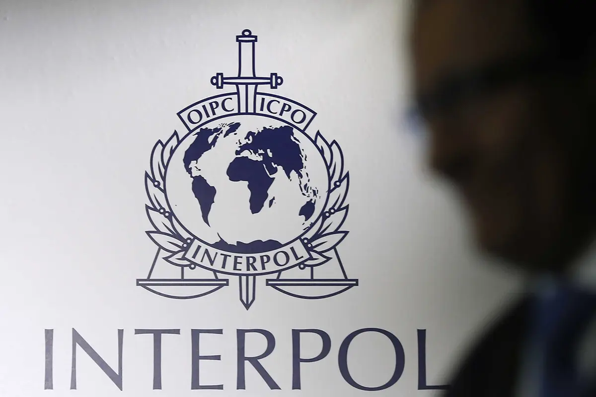 Interpol listelerinde siz var mısınız