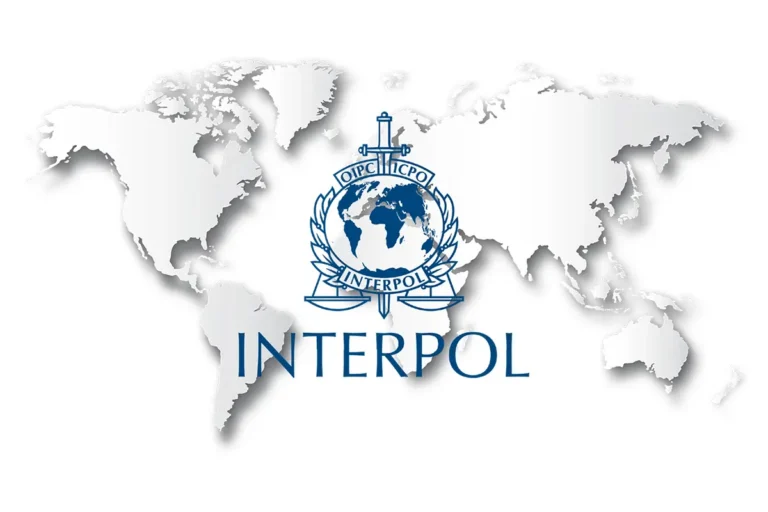 Red Notice Интерпола